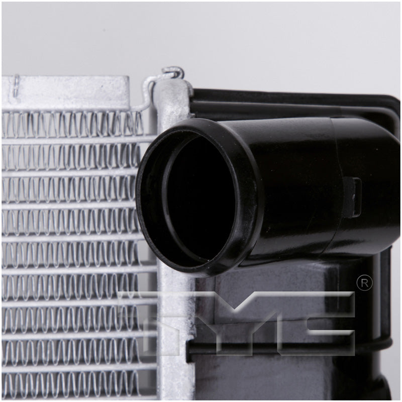 Hyundai KIA Radiator with OEM #  25310 2E401 TYC #  13077