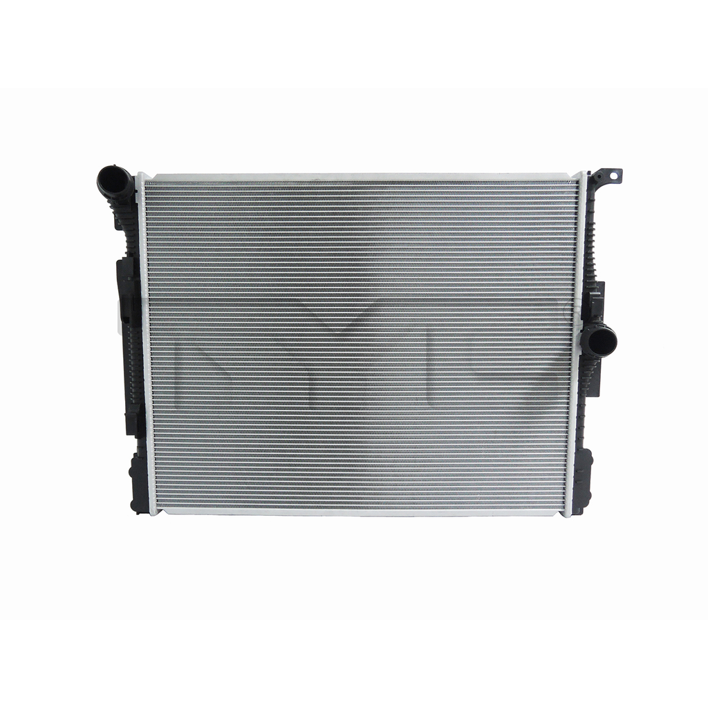 BMW Radiator with OEM #  17 11 8 482 622 TYC #  13782