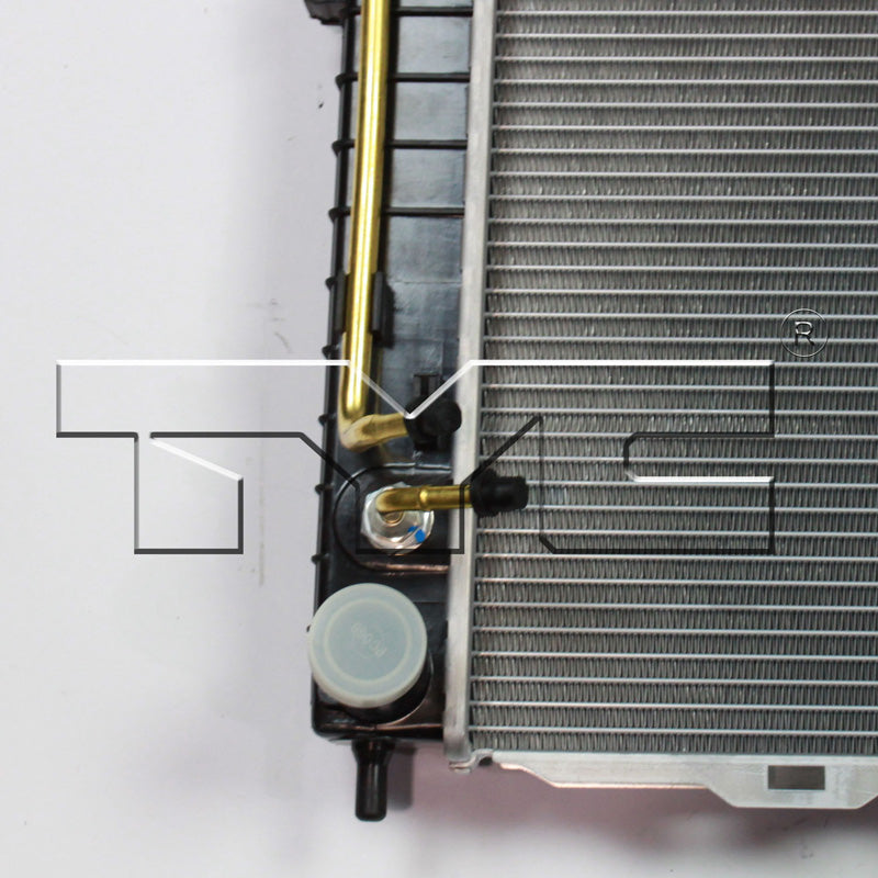 Hyundai KIA Radiator with OEM #  25310-2E400 TYC #  2786