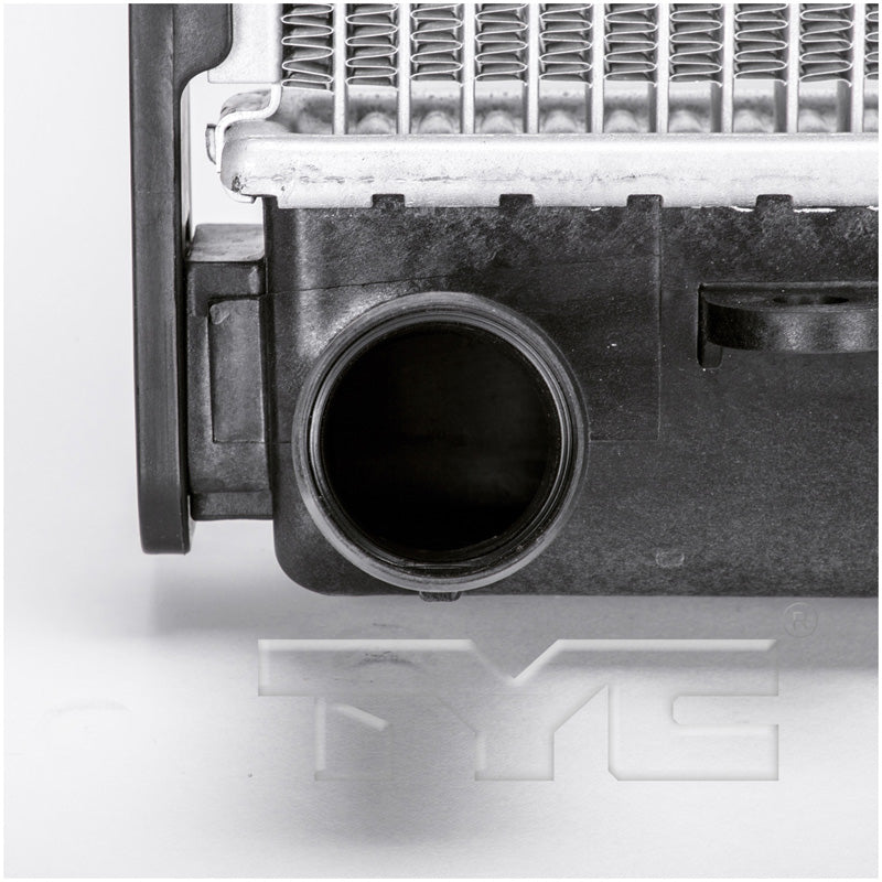 Chevrolet GMC HUMMER Radiator with OEM #  25964054 TYC #  2855