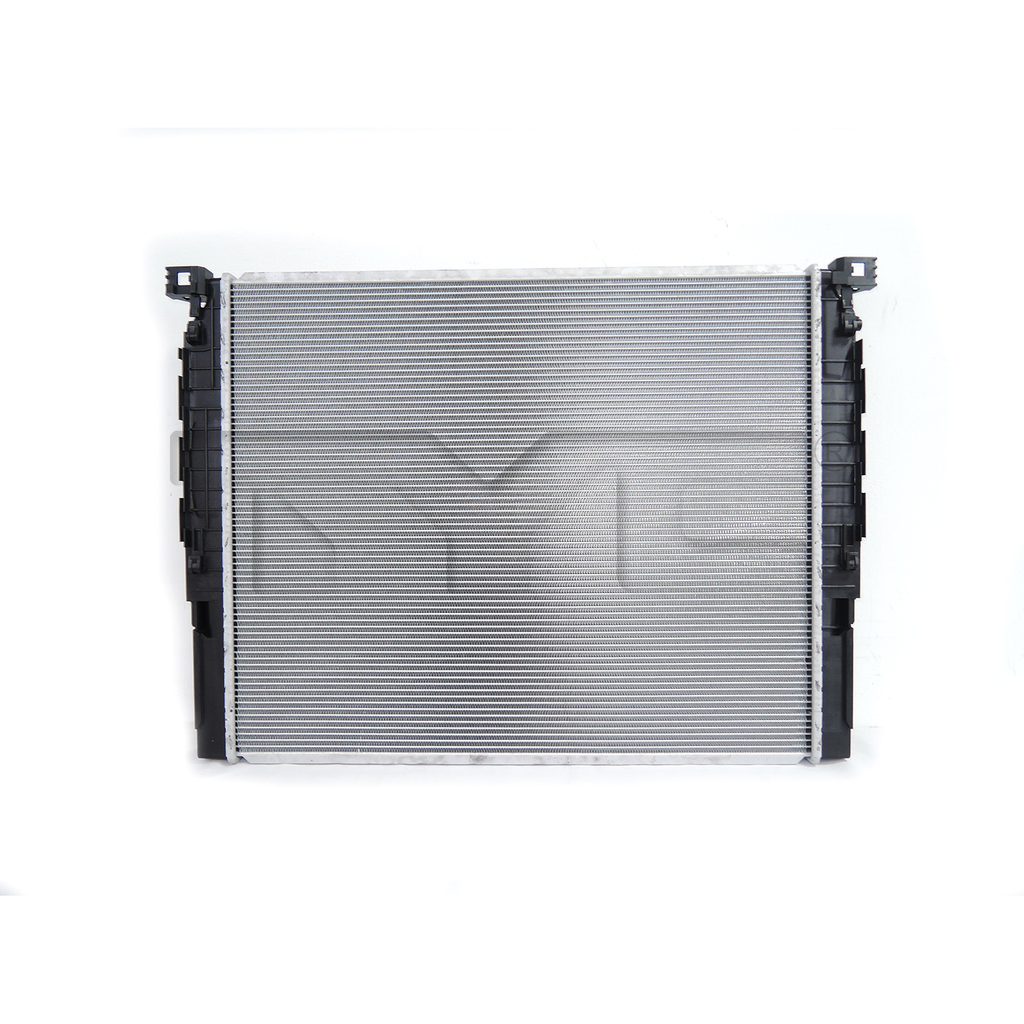 BMW Radiator with OEM #  17 11 8 476 010 TYC #  13634