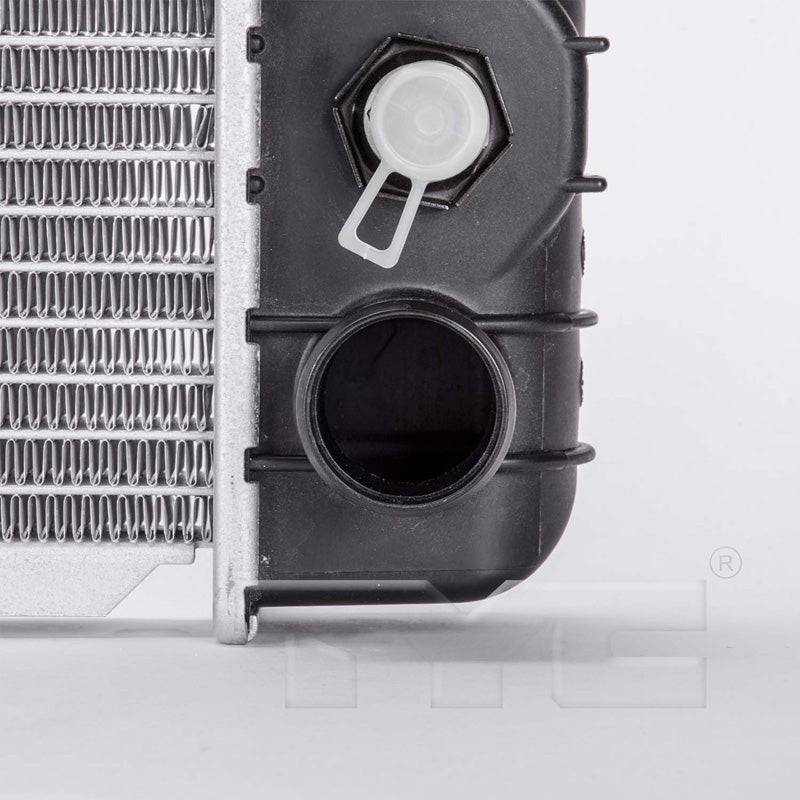 Buick Cadillac Chevrolet GMC OLDS Pontiac Radiator with OEM #  52481615 TYC #  162