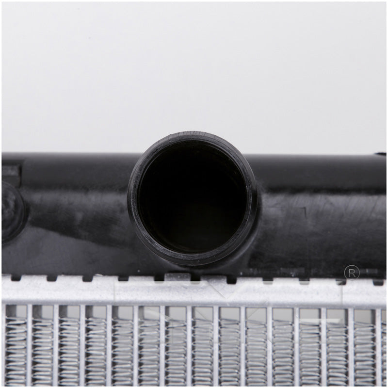Chevrolet Nissan Radiator with OEM #  19316313 TYC #  13405