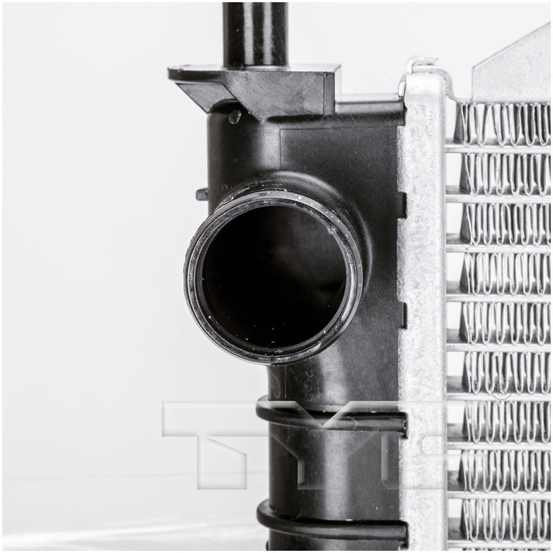Ford Radiator with OEM #  F8CZ 8005 AA TYC #  2140